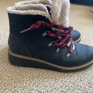 Dr. Scholl's Black Winter Boots with Red Accents
